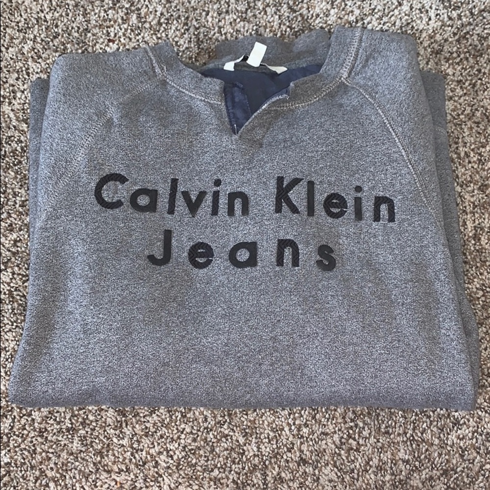 CALVIN KLEIN SWEATSHIRT
